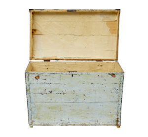 Scandinavian 19th Century Small Dome Top Trunk — thumbnail 6