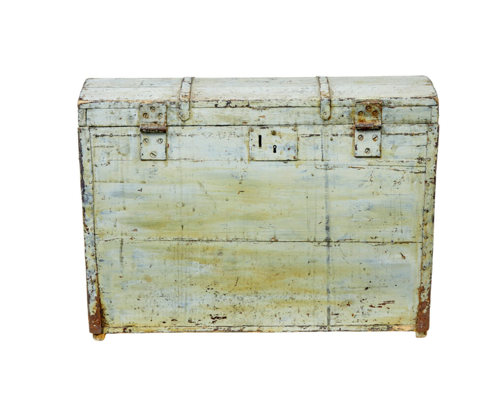 Scandinavian 19th Century Small Dome Top Trunk — image 3