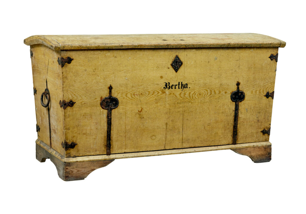 19th Century Swedish Painted Pine Blanket Chest — image 10
