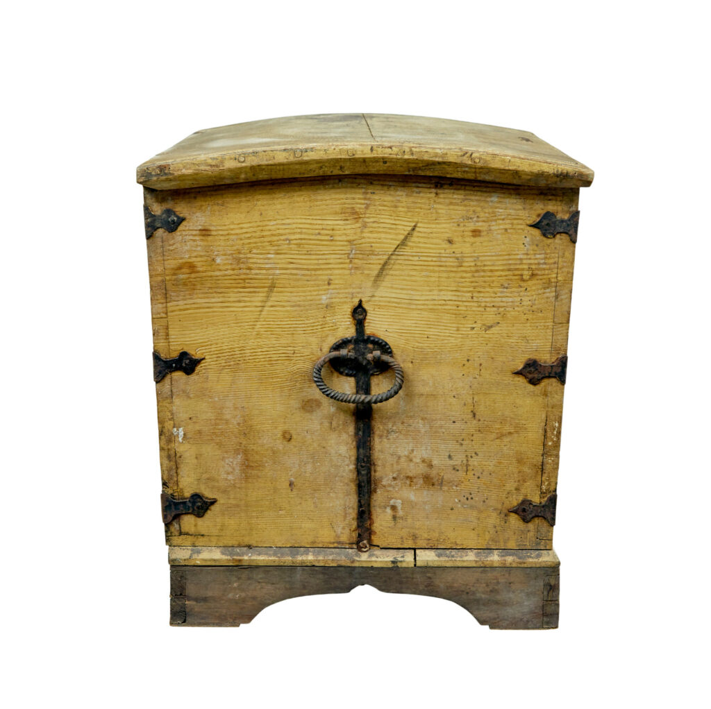 19th Century Swedish Painted Pine Blanket Chest — image 7