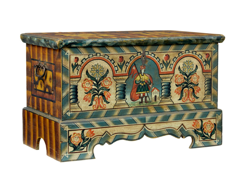 19TH CENTURY ALPINE REGION HAND PAINTED MARRIAGE CHEST