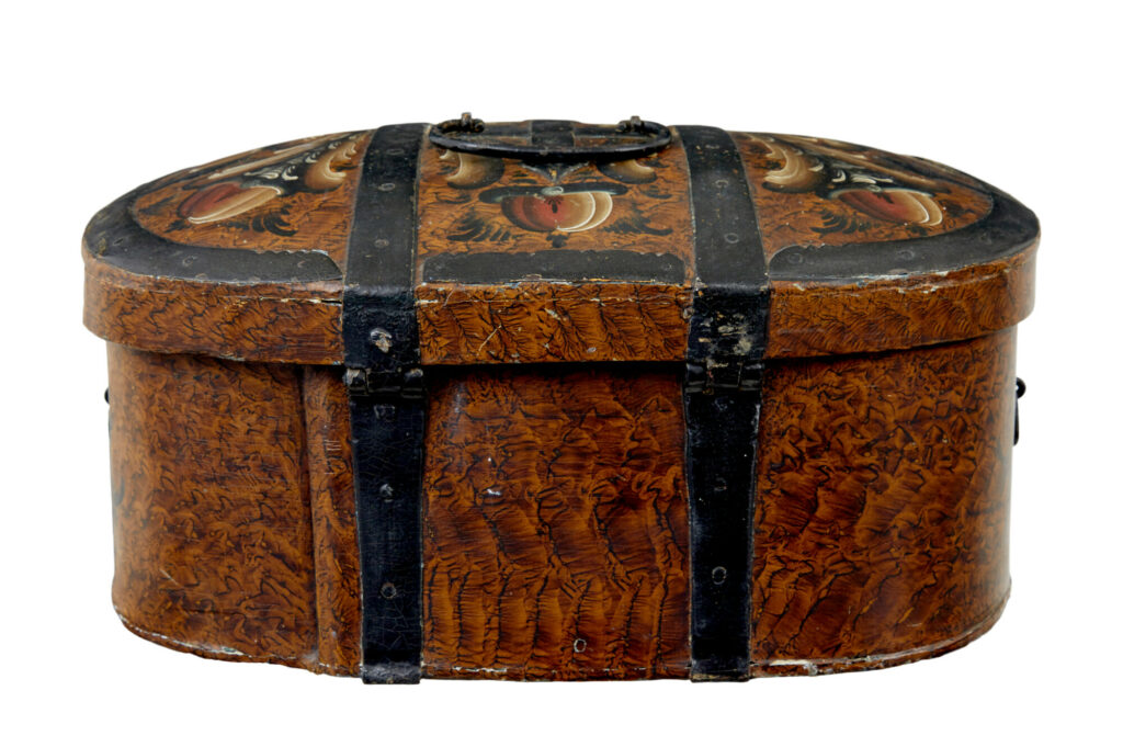 19th Century Scandinavian Folk Art Hand Painted Box — image 5