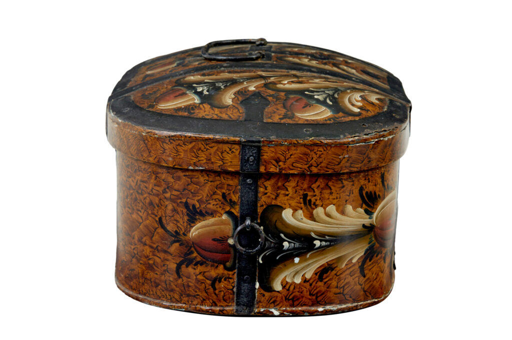 19th Century Scandinavian Folk Art Hand Painted Box — image 4