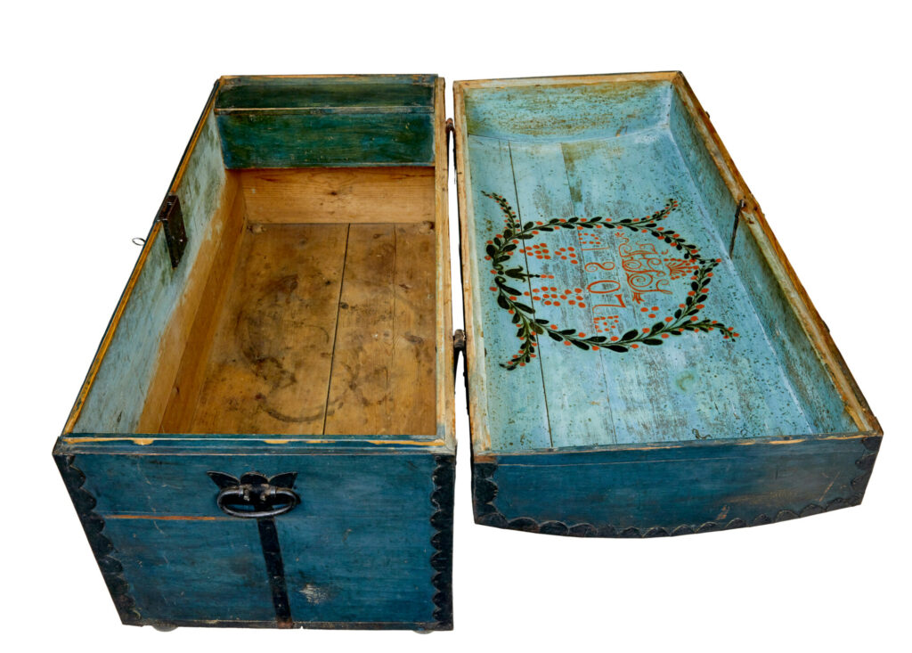 Early 19th Century Hand Painted Swedish Marriage Chest — image 10
