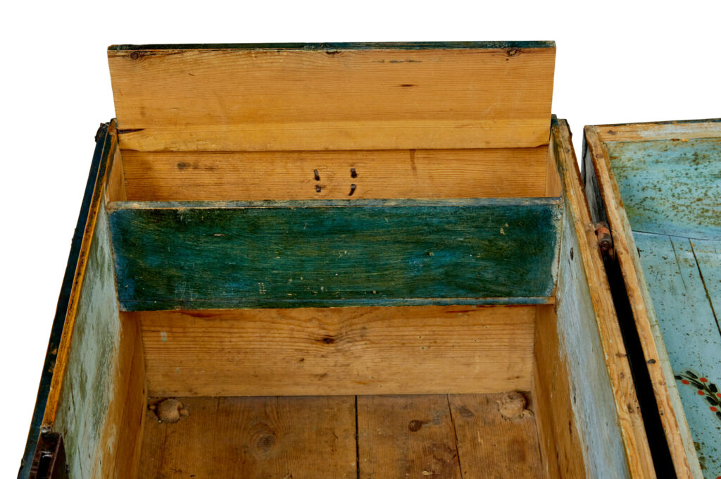 Early 19th Century Hand Painted Swedish Marriage Chest — image 9