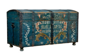 EARLY 19TH CENTURY HAND PAINTED SWEDISH MARRIAGE CHEST