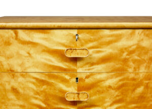 Small Mid Century Swedish Birch Chest of Drawers by Bodafors — thumbnail 10