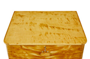 Small Mid Century Swedish Birch Chest of Drawers by Bodafors — thumbnail 7