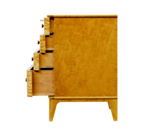 Small Mid Century Swedish Birch Chest of Drawers by Bodafors — thumbnail 4
