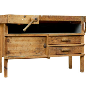 EARLY 20TH CENTURY PINE WORKBENCH