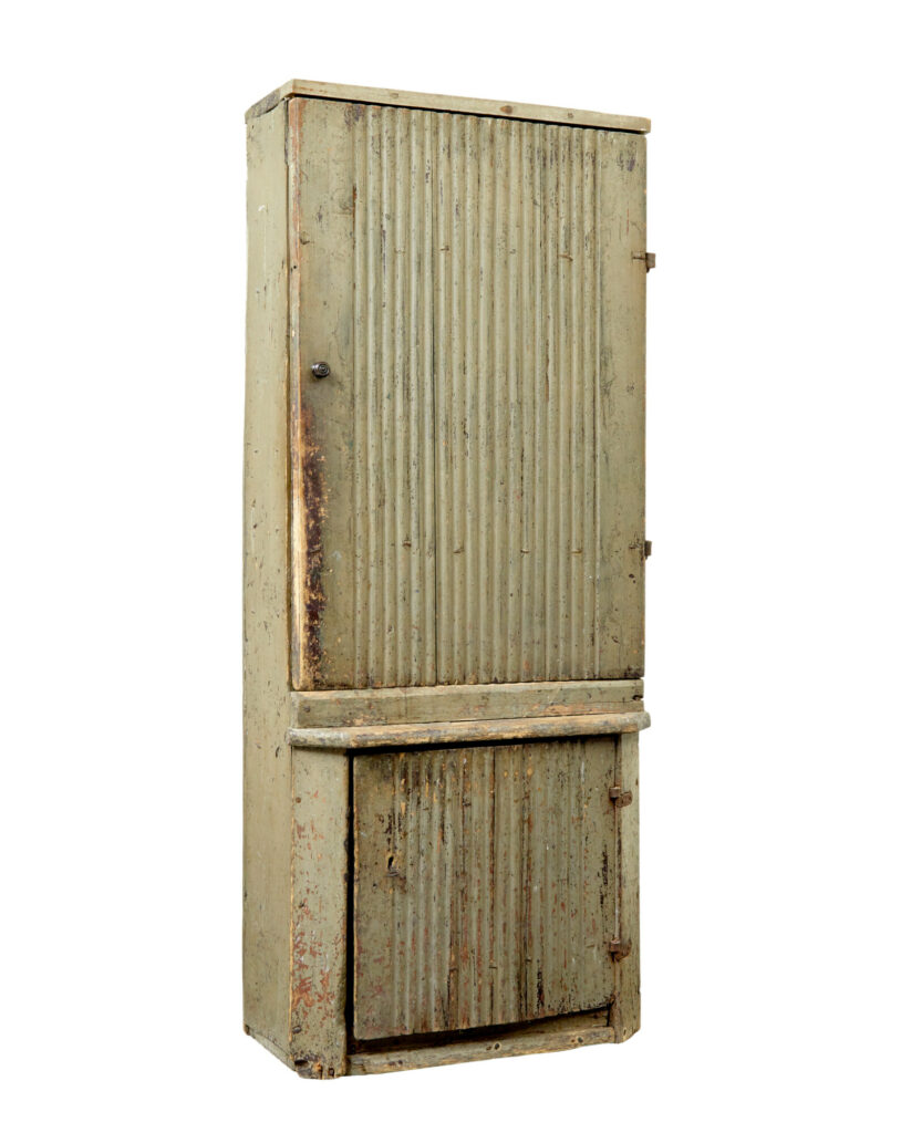 Early 19th Century Scandinavian Carved Pine Cupboard