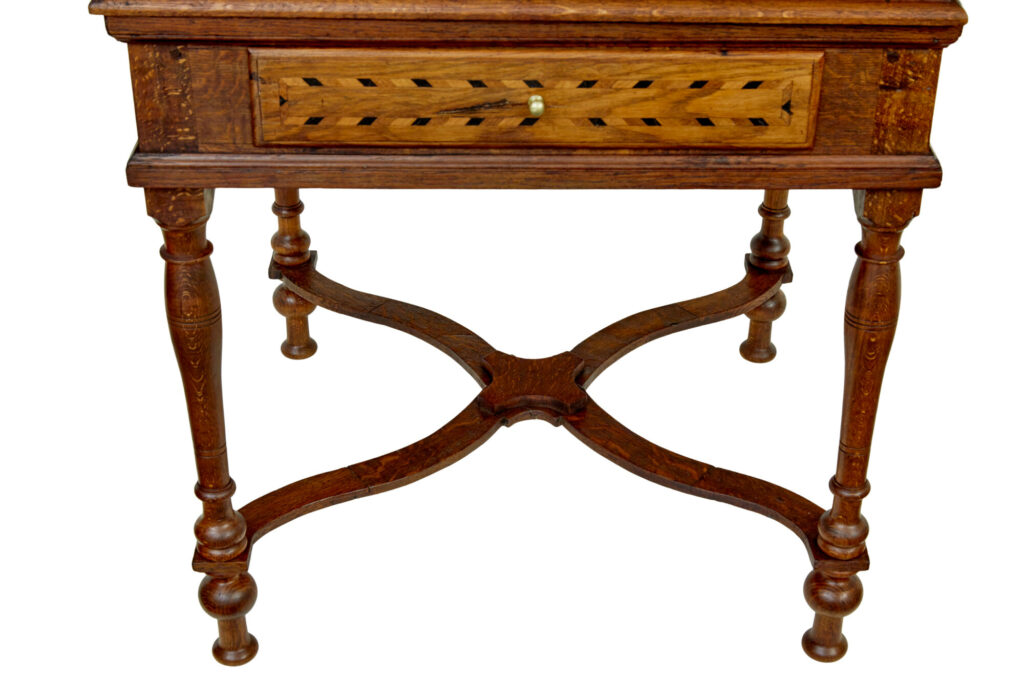 Early 19th Century Dutch Inlaid Oak Writing Slope — image 7