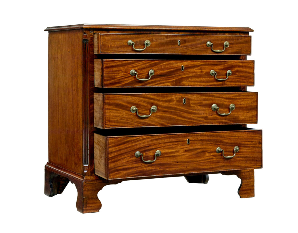Early 19th Century Georgian Chest of Drawers — image 9