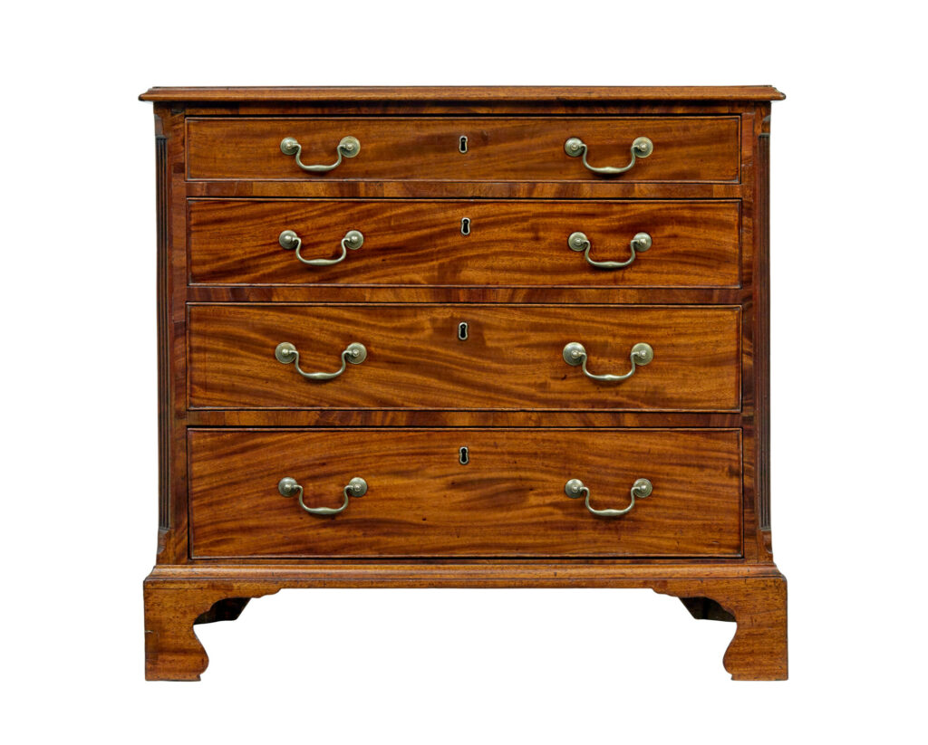 Early 19th Century Georgian Chest of Drawers — image 8