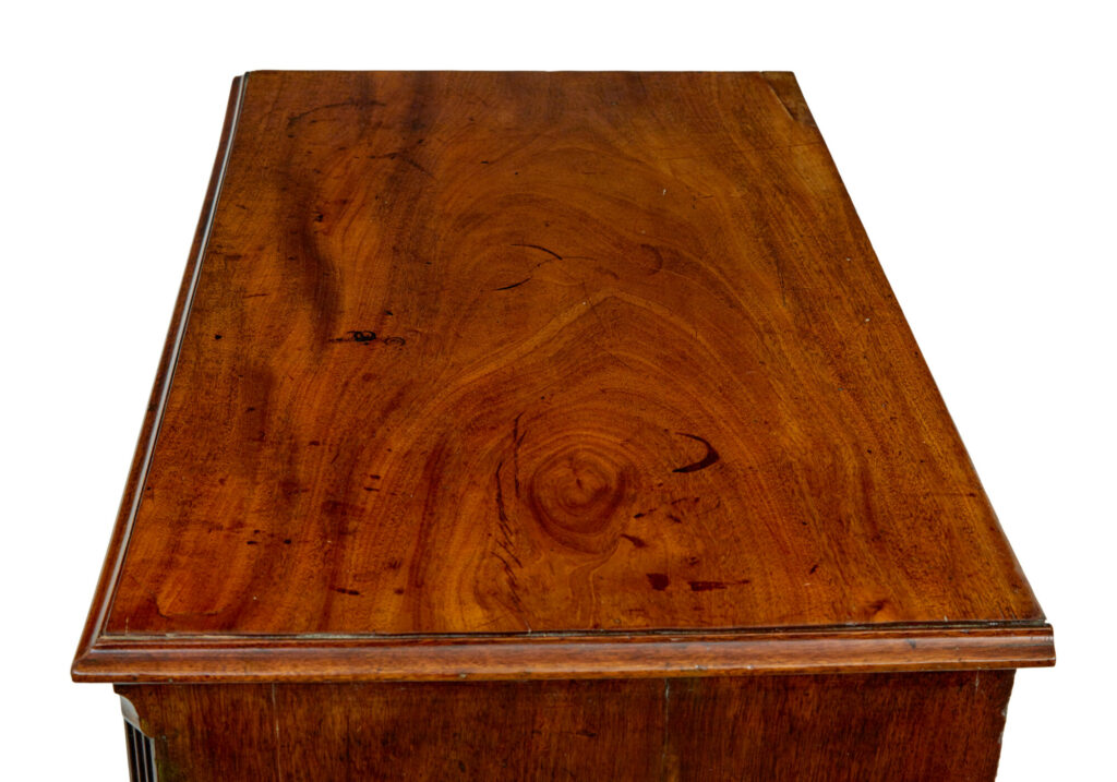 Early 19th Century Georgian Chest of Drawers — image 3