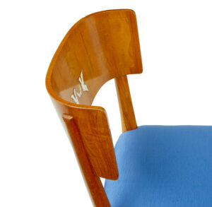Rare Set of Swedish Art Deco Elm Klismos Dining Chairs — thumbnail 4